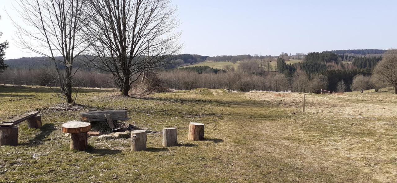 La Cabane De Tic Et Tac Tailles Exterior foto